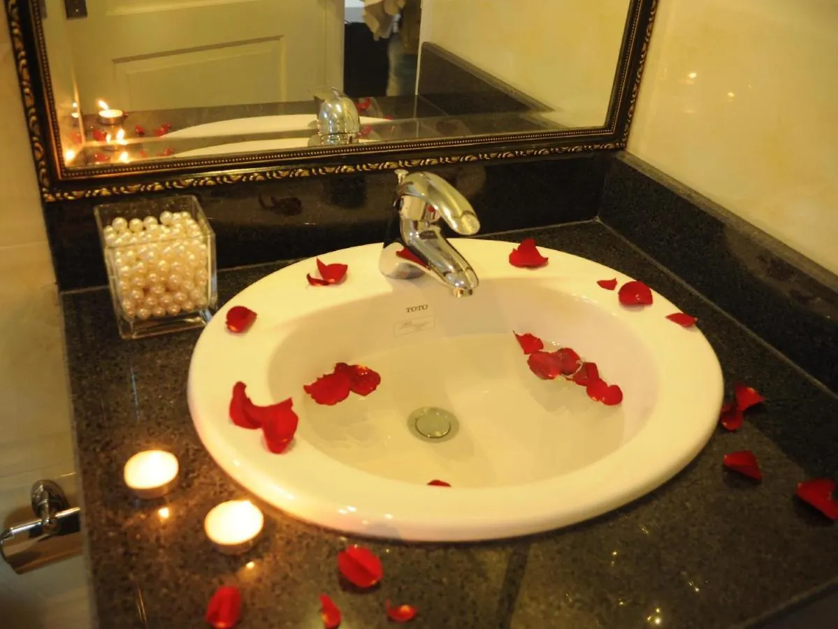 Van Nam Hotel Nha Trang