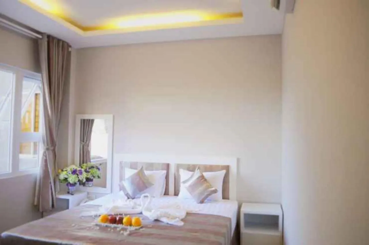 Van Nam Hotel Nha Trang