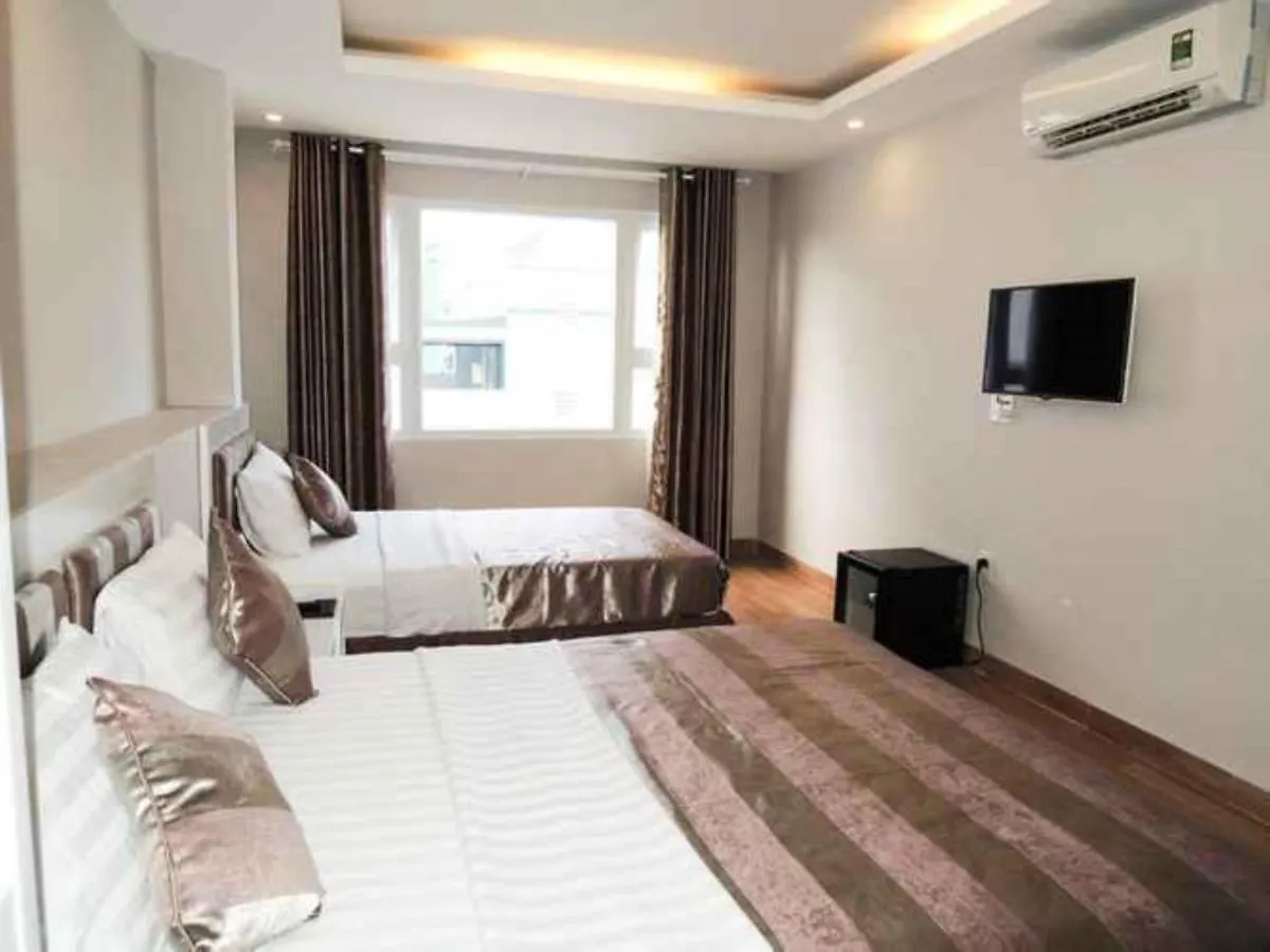 Van Nam Hotel Nha Trang