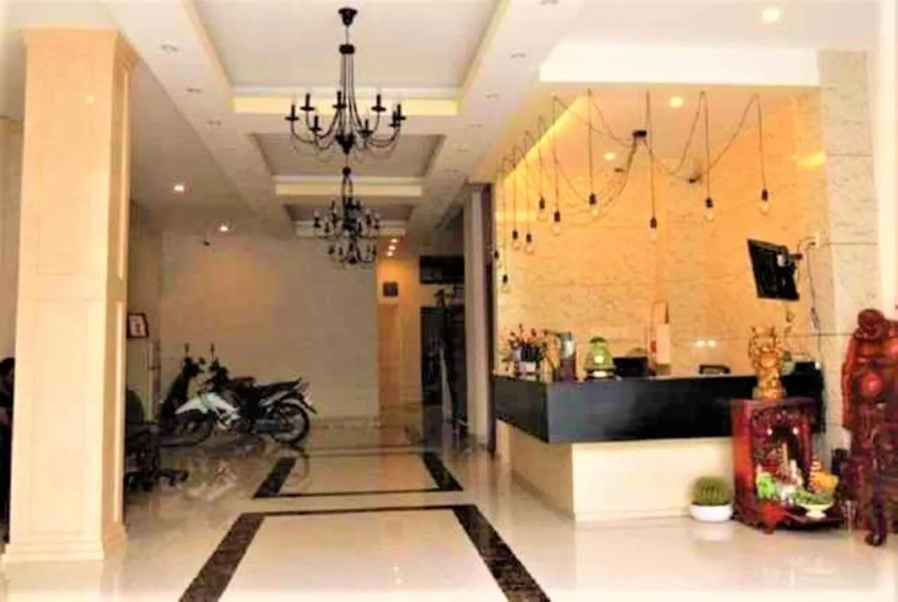 Van Nam Hotel Nha Trang 2*,  Vietnam